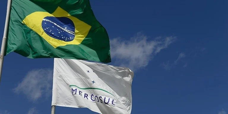 Viagem ao Paraguai: Lula na 68ª Cúpula do Mercosul