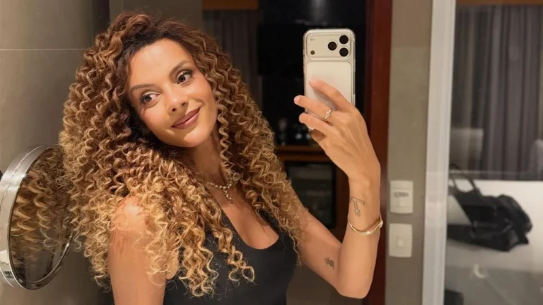 Viral: Gabriela Loran troca farmacêutica por cabaré na Globo