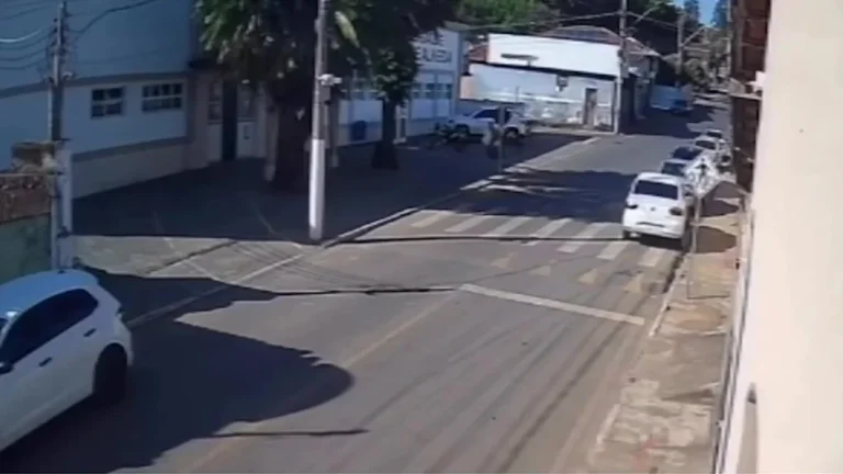Adolescente de 14 anos morre em acidente de motocicleta em Estrela do Sul; Polícia Civil investiga as circunstâncias