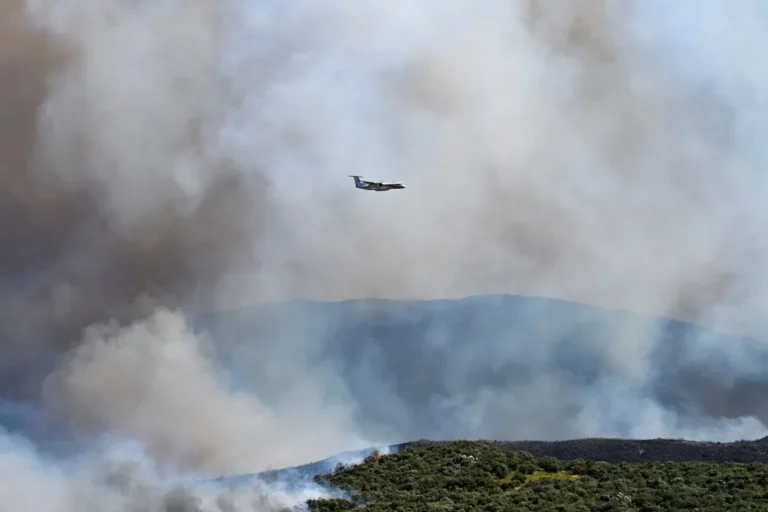 Calor extremo e incêndios florestais na Europa em 2023