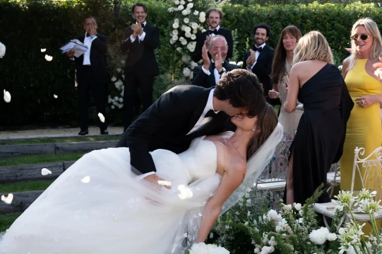 Casamento de Dylan Jagger Lee e Paula Bruss: estilo em Saint-Tropez