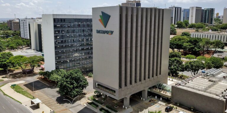 Concurso Dataprev 2023: 212 vagas para trabalho em turismo
