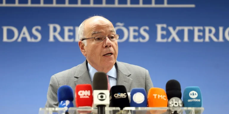 Destino EUA: Mauro Vieira revela planos de abertura total