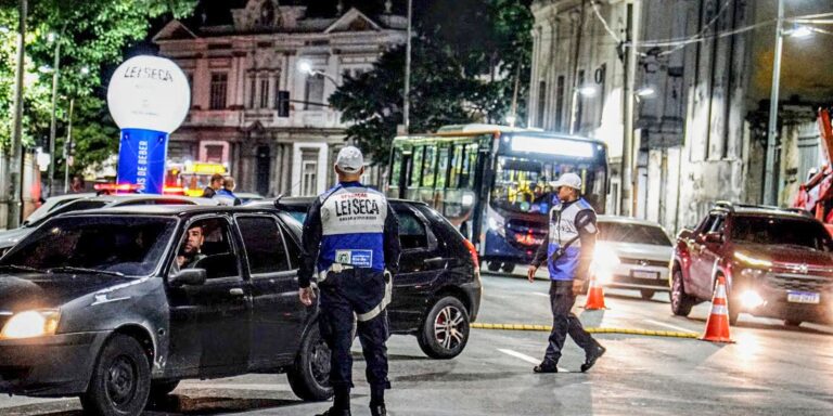 Dicas de turismo: Operação Lei Seca em jogo do Brasil