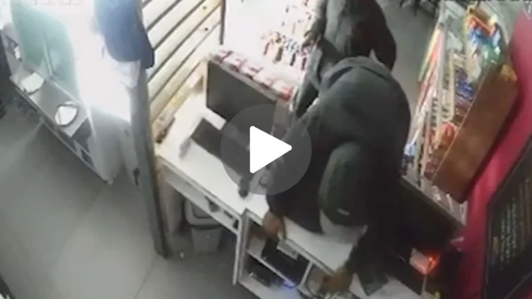 Dupla encapuzada invade loja de conveniência em Uberaba e furta caixa registradora e produtos