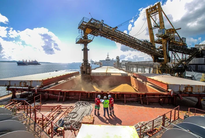 Exportações do agronegócio em 2026: soja supera 85 milhões de toneladas