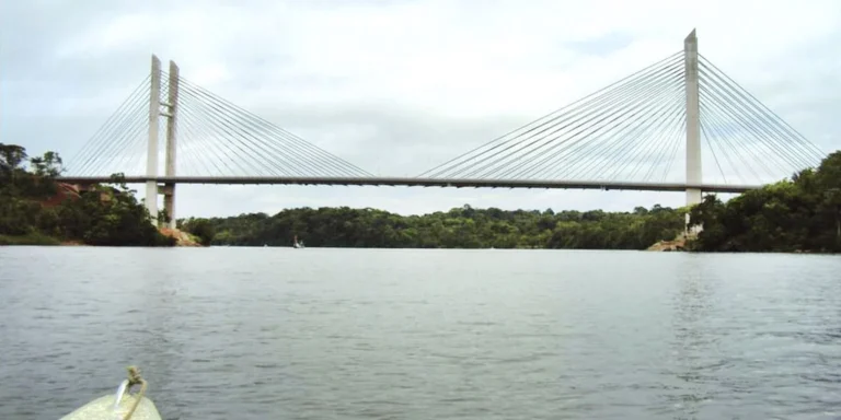 França suspende visto para brasileiros na Guiana Francesa agora