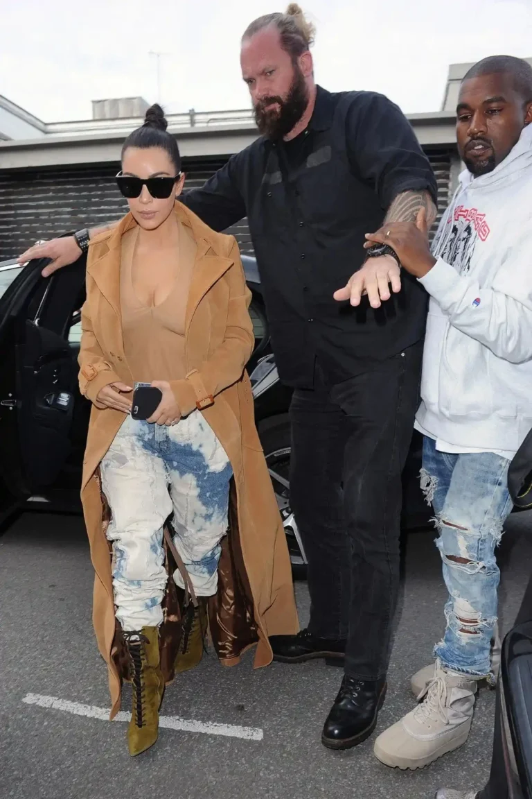 Guarda-costas das Kardashians morre aos 52 anos em acidente trágico