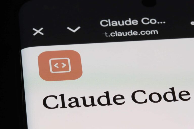 IA Claude Code recebe alerta de segurança na China; entenda