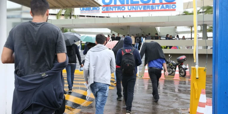 Inscrições Fies 2023: Dicas para garantir seu destino de estudo