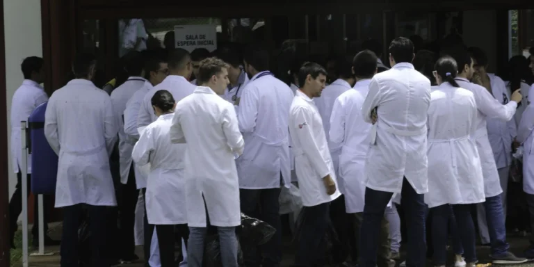 Inscrições para residência médica seguem até 4ª feira