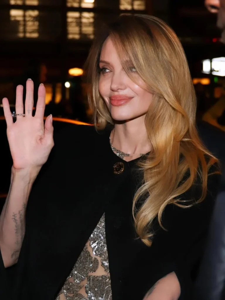 Loiro suede: a tendência de cabelo que dominará o inverno 2026