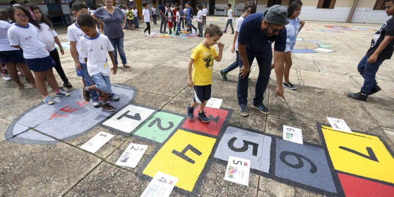 Novas datas de férias escolares em 2027 por causa da Copa Feminina
