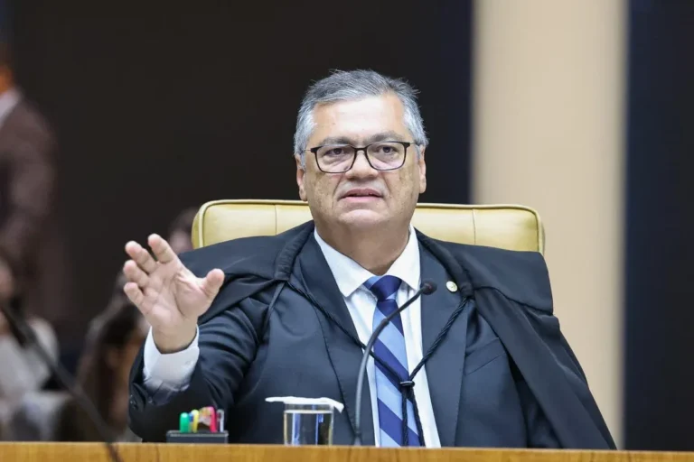 Operação contra desvio de emendas em Roraima é autorizada por Dino