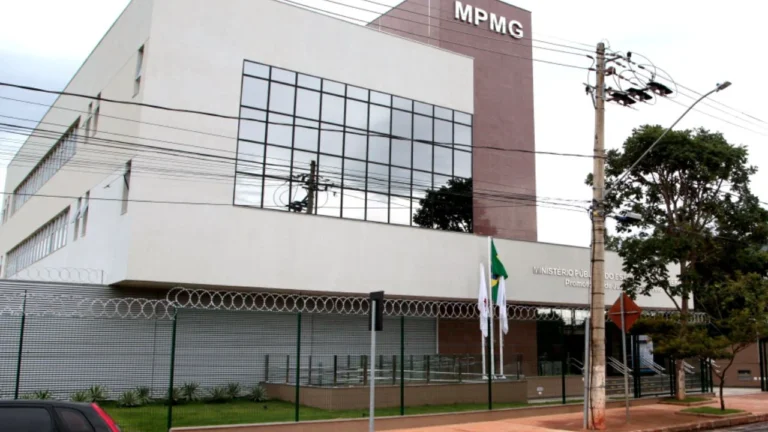 Pai é condenado a 98 anos de prisão por crimes sexuais contra filhos e vizinha em Carlos Chagas, MG