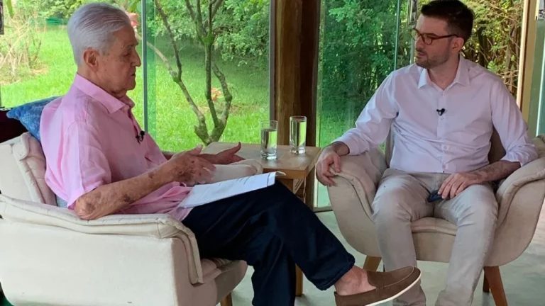 Política Cruzada exibe especial em homenagem a Odelmo Leão neste domingo (2)