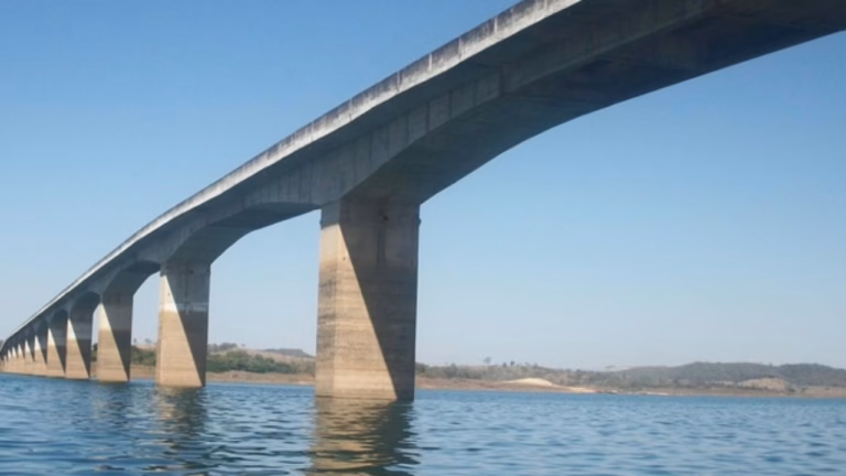 Ponte Quinca Mariano será totalmente interditada a partir deste sábado (1º) para obras de recuperação; confira os desvios e novos tempos de viagem.