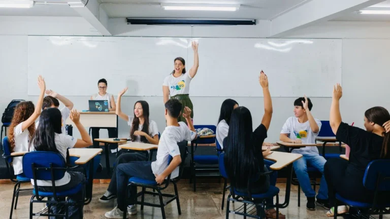 Programa gratuito de capacitação para jovens em Uberlândia: saiba como se inscrever