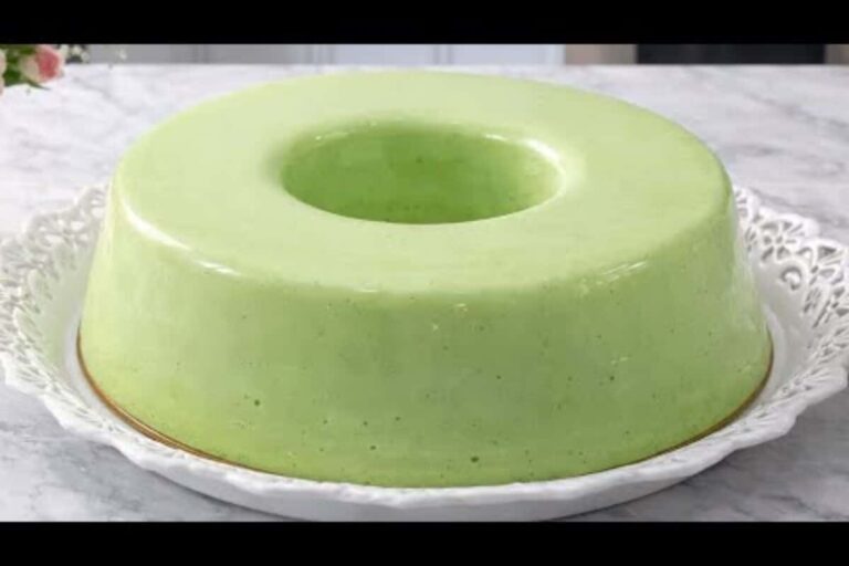 Receita de mousse de abacate super cremoso e refrescante