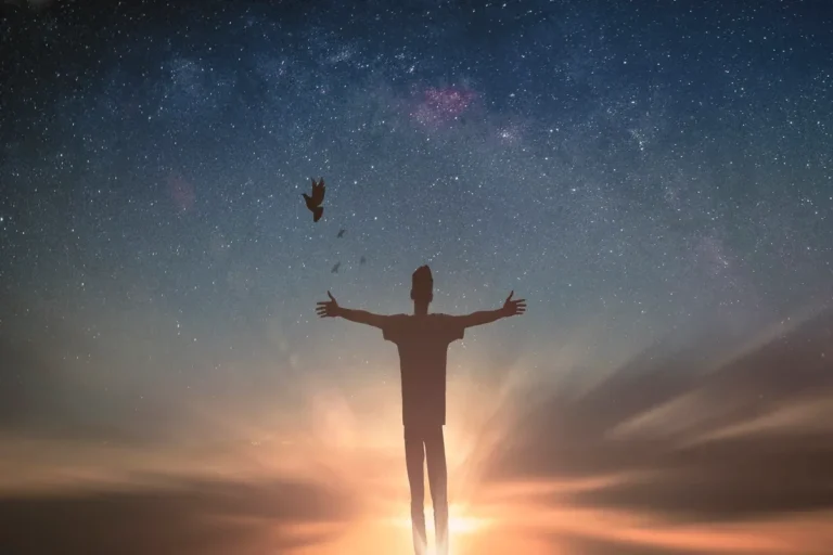 Saúde mental: burnout e ansiedade impulsionam curas espirituais