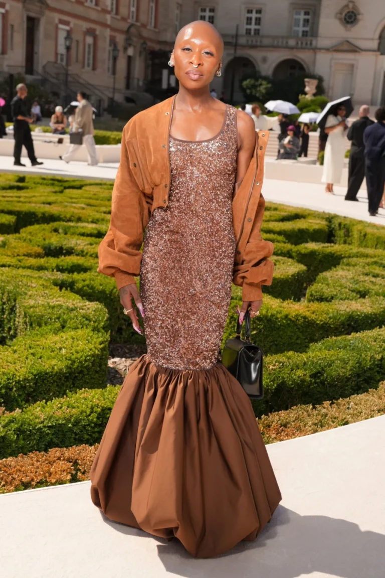 Tendência Balenciaga: Cynthia Erivo brilha com silhueta dramática