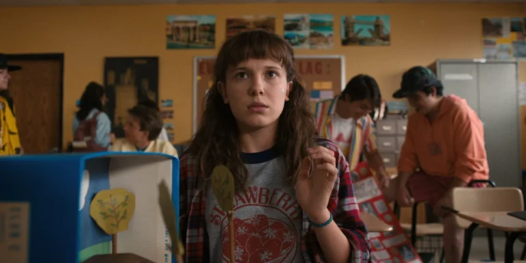 Tendência de estilo: Millie Bobby Brown fala sobre críticas na moda