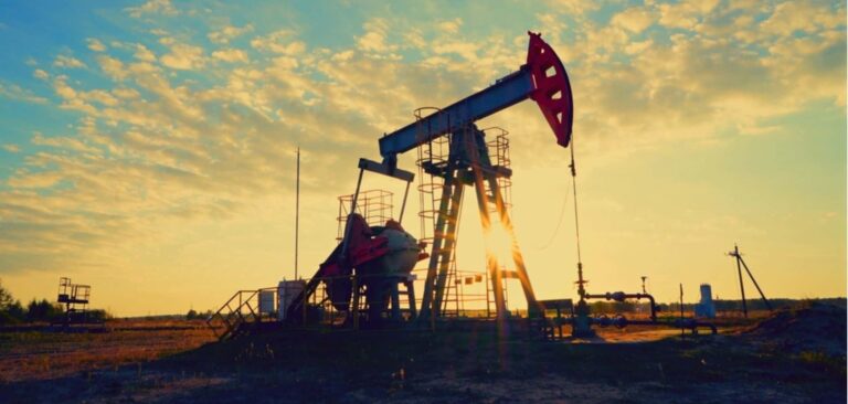 Veículos elétricos ganham impulso com crise do petróleo
