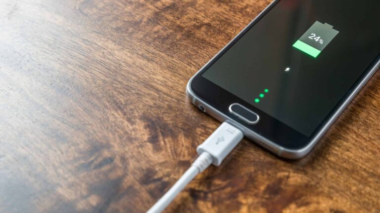 Bateria de silício-carbono: inovação que melhora a eficiência do celular
