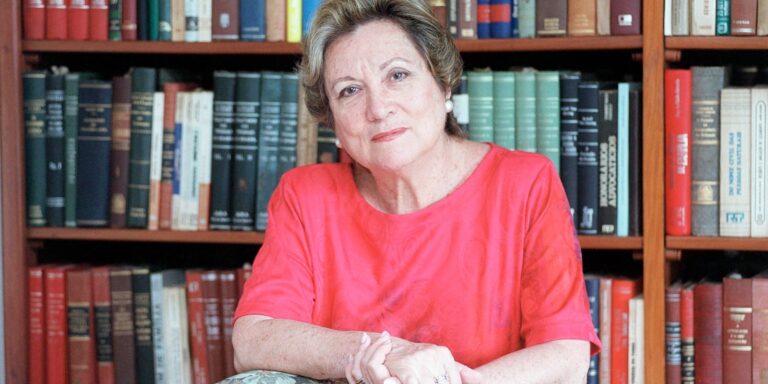 Lançamento urgente de livro infantil da poeta Myriam Fraga hoje