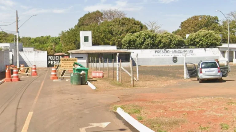 Policial penal é preso após atirar em motorista de aplicativo durante corrida em Araguari
