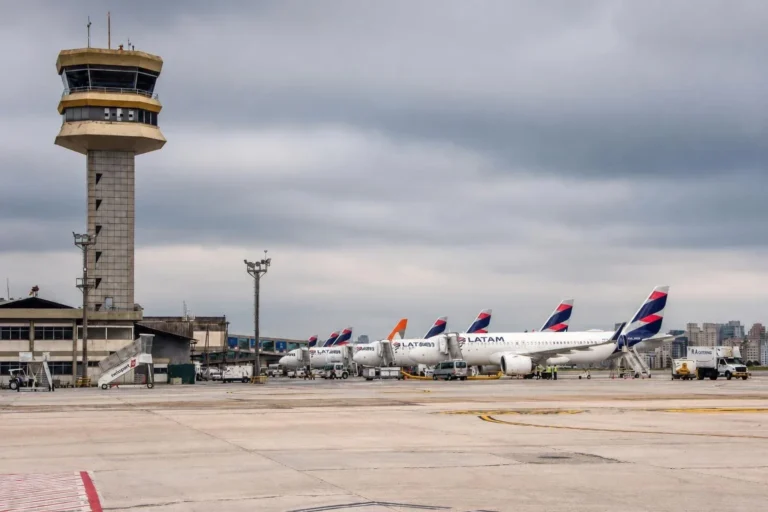 Anac aplica novas regras e prevê multa de R$ 17,5 mil para passageiros indisciplinados