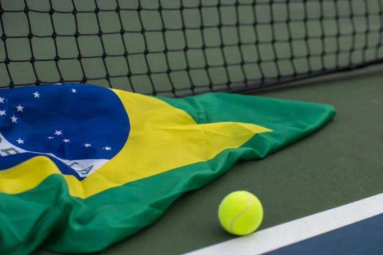 Brasil vence a Suíça por 3 a 0 e avança na Copa Davis