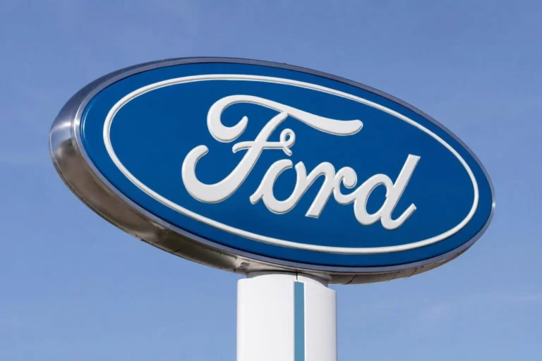 Ford anuncia recall da Ranger 2027 por possível falha no sistema de freios
