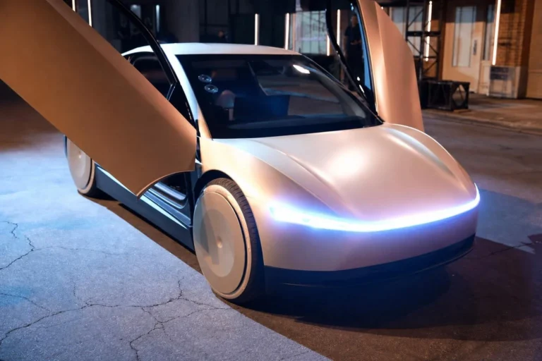NHTSA investiga certificação do Cybercab, robotáxi da Tesla sem volante e pedais