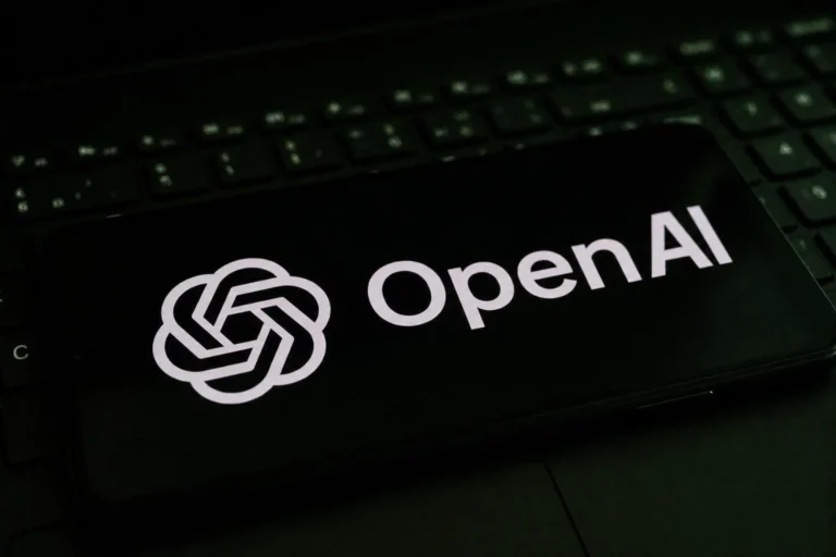 Pesquisadores usam Claude para acessar sistemas internos da OpenAI