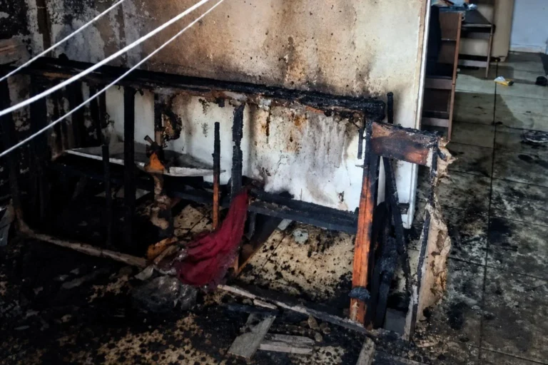 Adolescente fica com 20% do corpo queimado ao salvar irmãos de incêndio em Uberaba