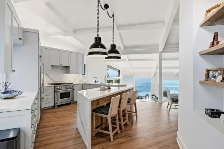 Antiga casa de Diane Keaton na Califórnia é colocada à venda por R$ 53,8 milhões
