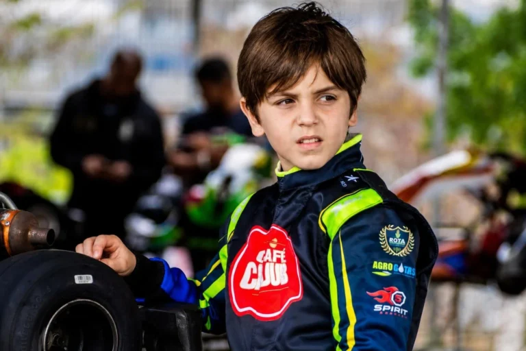 Aos 8 anos, piloto mirim de Uberlândia disputa campeonato de kart e sonha com a Fórmula 1