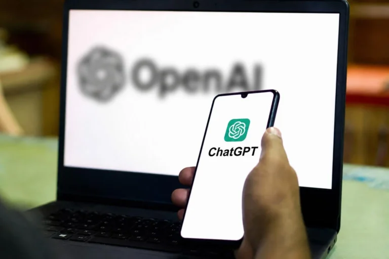ChatGPT atualiza modo Voz com melhor reconhecimento de sotaques e novas opções de idiomas