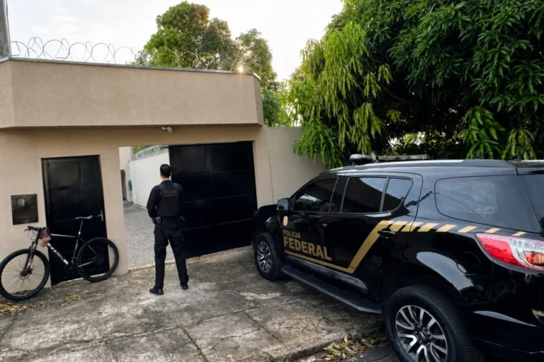 Justiça condena 10 pessoas por tráfico internacional de armas com ramificações em Uberlând…