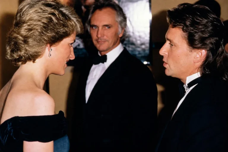 Michael Douglas conta por que pediu desculpas à princesa Diana durante sessão de cinema