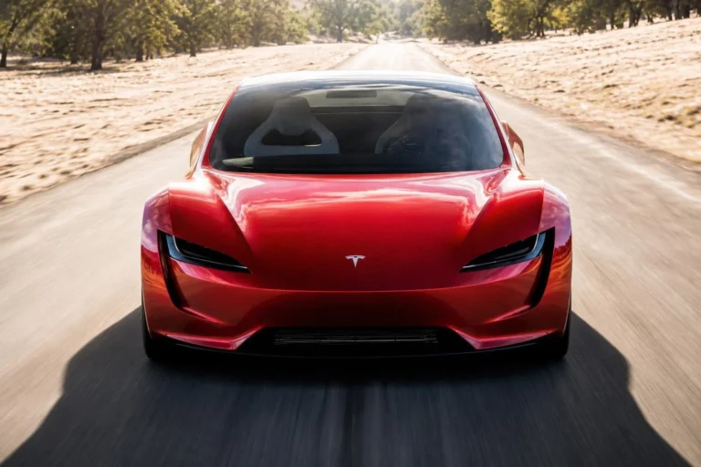 Novo Tesla Roadster será apresentado em parceria com a SpaceX