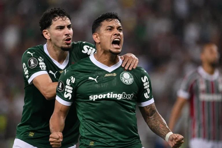Palmeiras elimina o Fluminense nos pênaltis e chega à oitava final da Libertadores