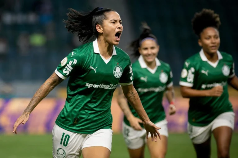 Palmeiras vence Universitario por 1 a 0 e assume liderança na Libertadores feminina